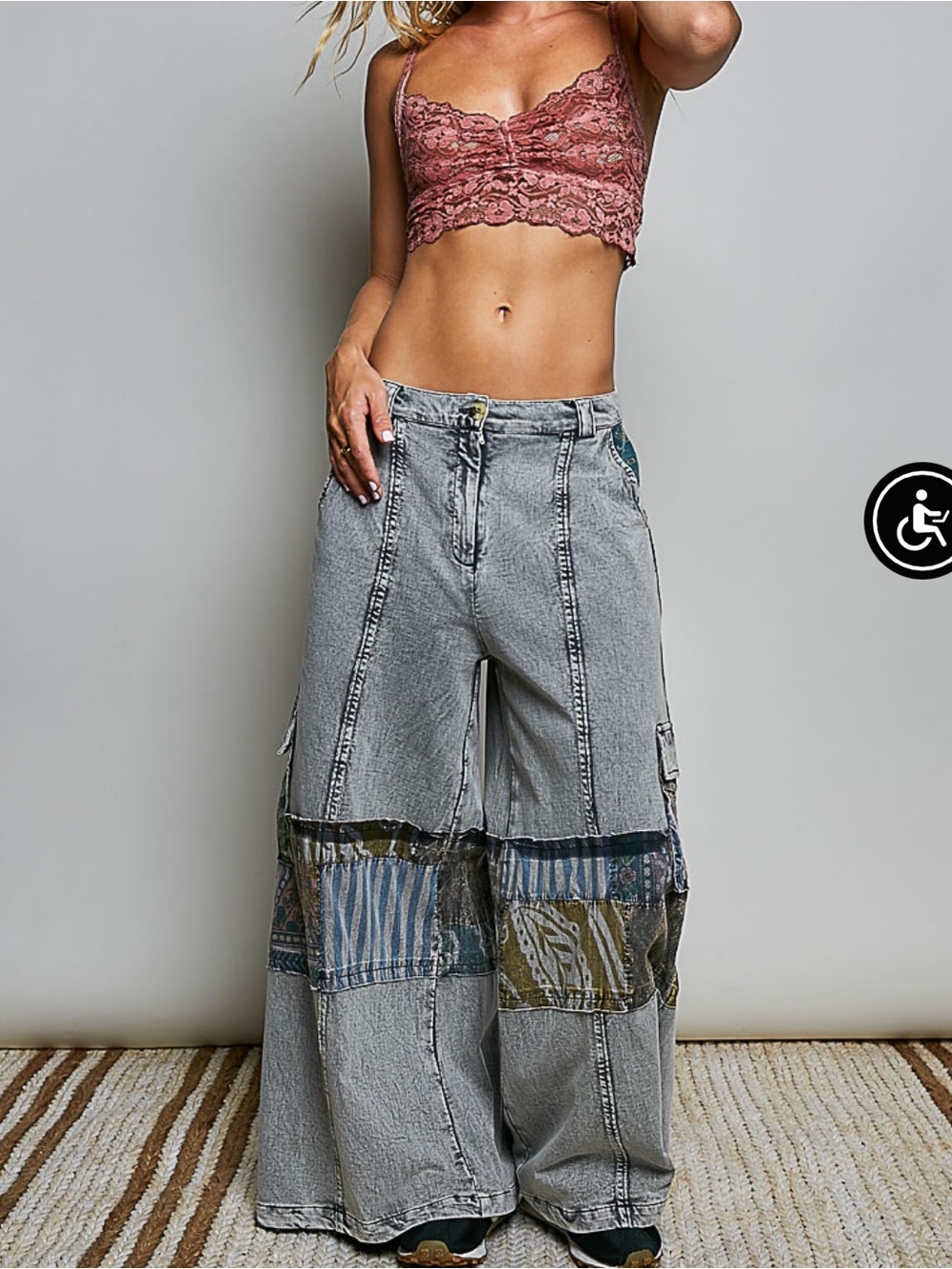 Relaxed Wide-Leg Patchwork Denim Pants- Washed out Black - Picture 6 of 6